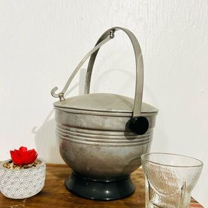 1950's  Aluminum Ice Bucket w/ Hinged Lid Retro Barware Footed